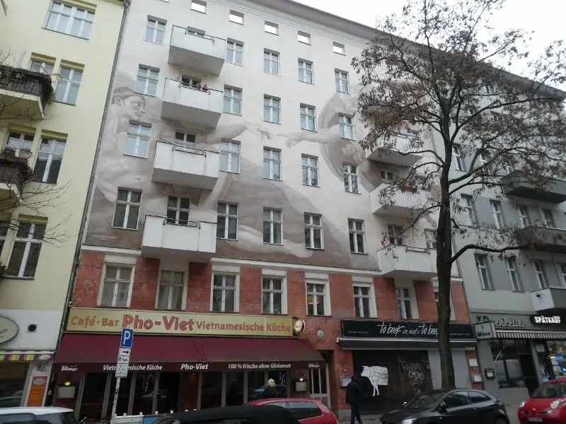 Hausansicht -- helle 4-Zimmer in Schöneberg Wohnung zu vermieten