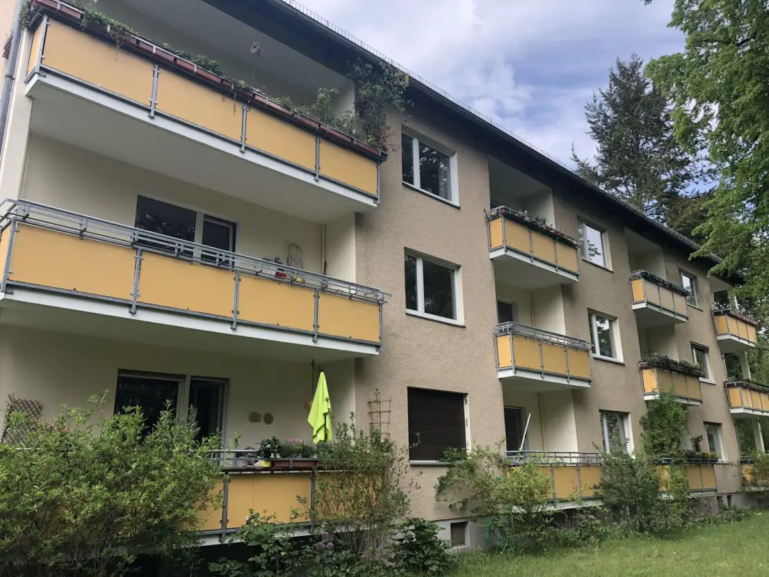 IMG_7937 -- Zentral gelegene 2-Zimmer-Wohnung mit Balkon und Blick ins Grüne