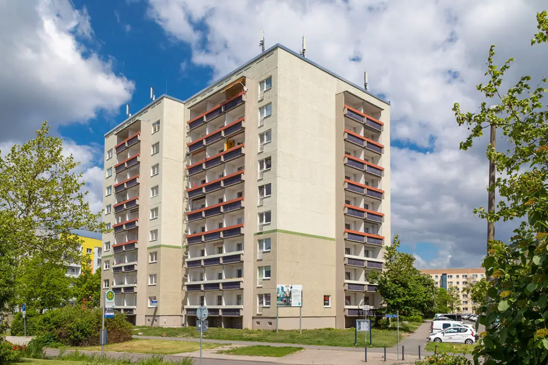Gebäudeansicht -- Altersgerechtes Wohnen mit Betreuungsmöglichkeit in Schönau