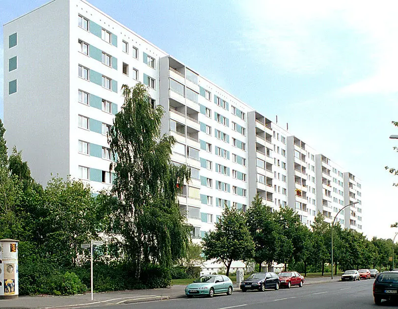 Ansicht Haus -- 1-Zimmer-Wohnung in Friedrichsfelde