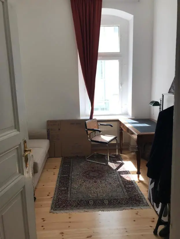 WhatsApp Image 20190521 at 140 -- schöne 3-Zimmer-Altbauwohnung mit EBK am Mauerstreifen, Berlin