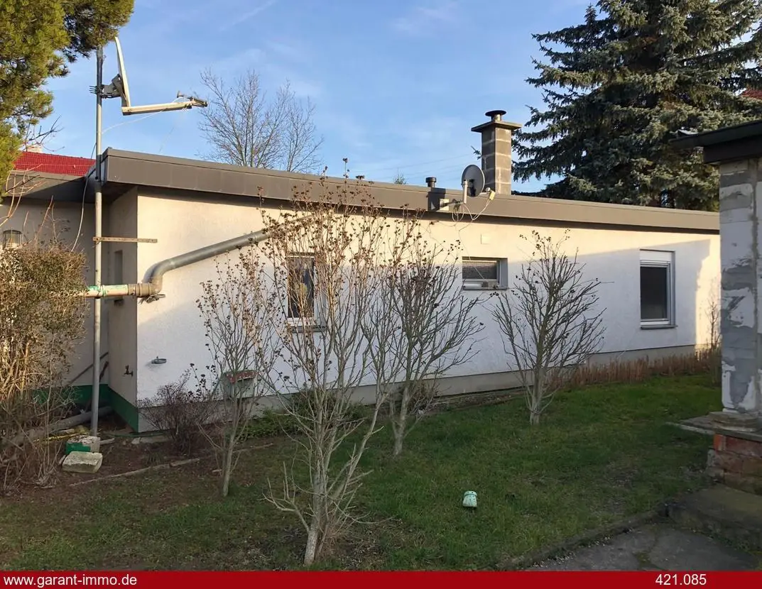 PHOTO-2019-02-18-07-38-05 (2) -- Kleines Einfamilienhaus im Bungalowstil als Zweitwohnsitz
