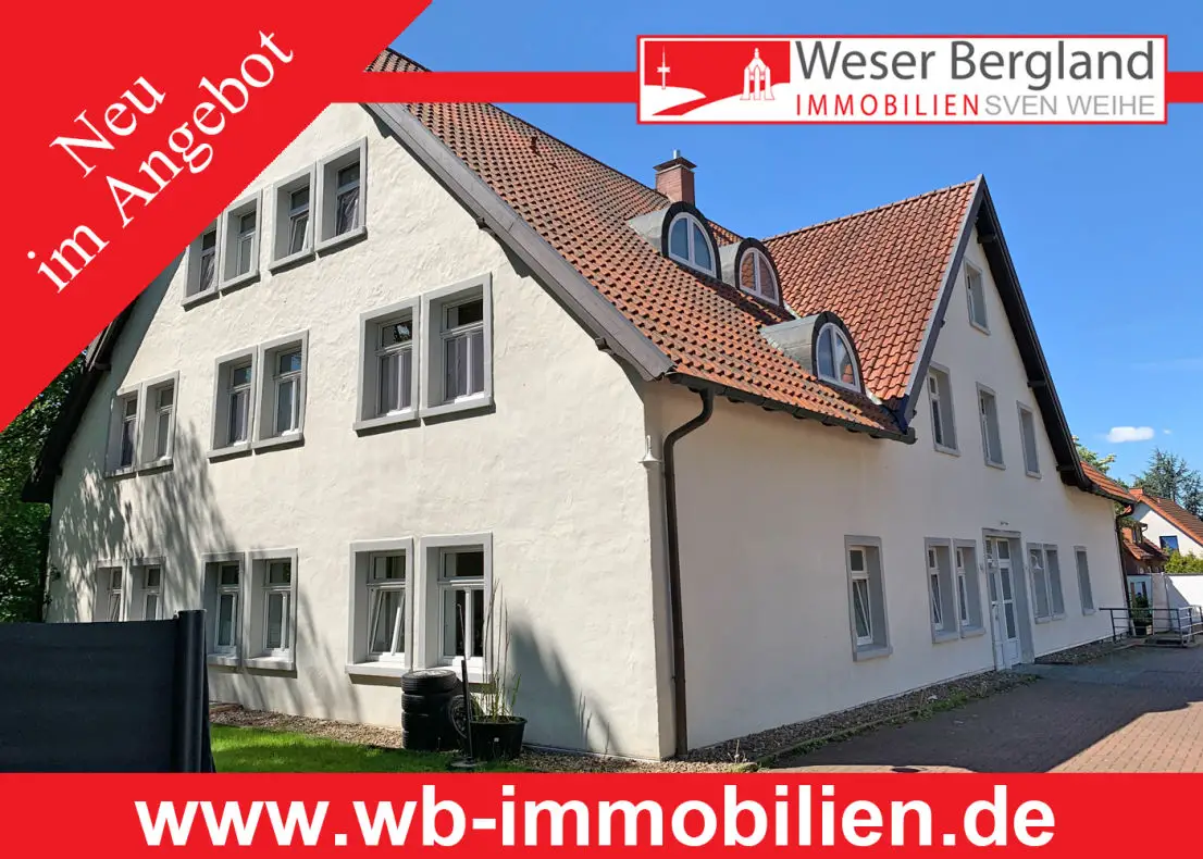 WeserBergland Immobilien -- Großzügige Erdgeschosswohnung in Porta Westfalica - Holzhausen