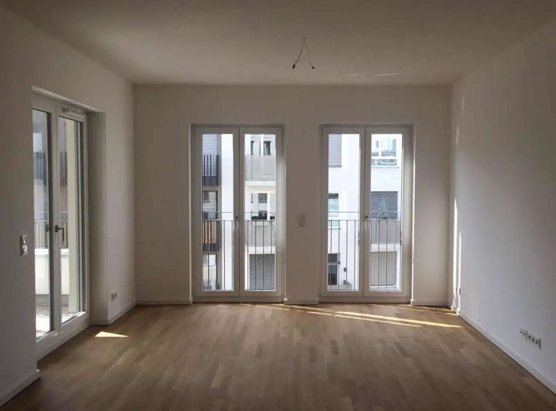 340725247 -- 2-Zimmer-Wohnung in Neubau, mit Balkon und EBK in Kreuzberg, Berlin