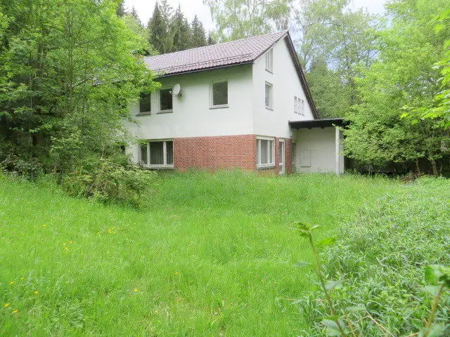  -- Wiesen und Wälder direkt vor der Haustür - Einfamilienhaus inmitten gesunder Natur bei Zwiesel