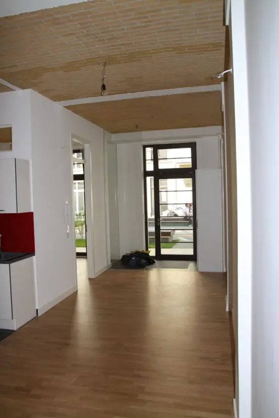 foto1 3 -- Ruhig aber doch mittendrin: Schöne 2-Zimmer-EG-Wohnung mit EBK und Terrasse in, Berlin-Mitte