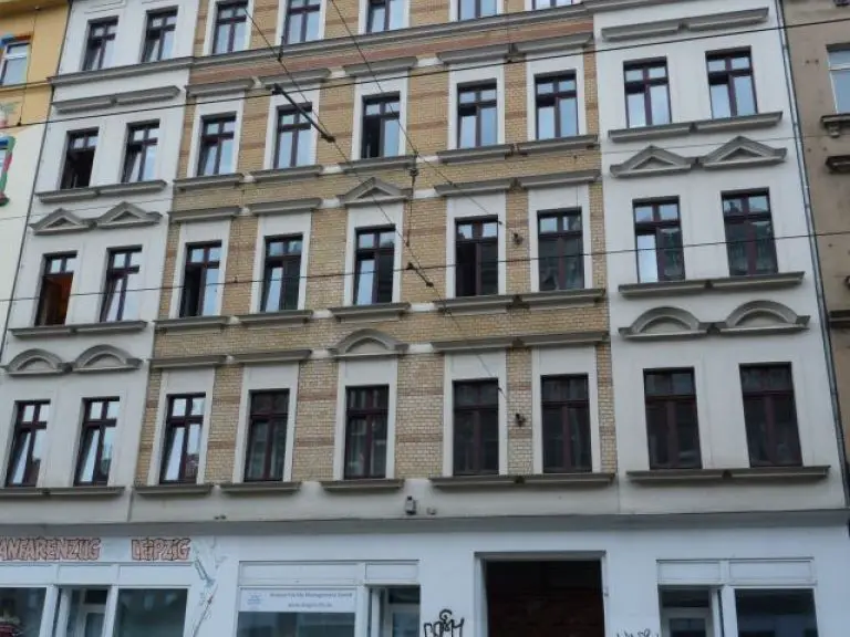 Außenansicht Str -- 3 Zimmer-Studenten-Wohnung mit gehobener Innenausstattung in Leipzig