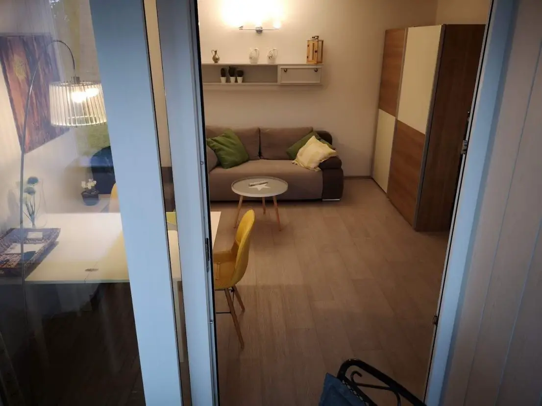 IMG_20190612_152741 -- Modernisierte 1-Zimmer- Wohnung mit Balkon und Einbauküche in Bad Salzuflen