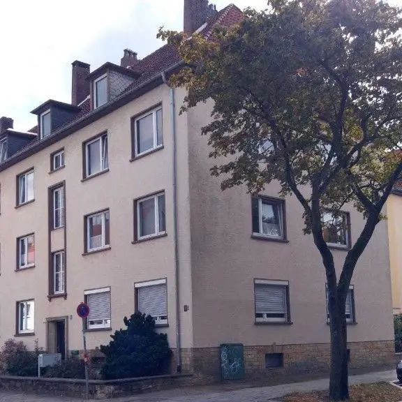 Hausansicht -- Helle 3-Zimmer-Wohnung in ruhiger Lage in Osnabrück
