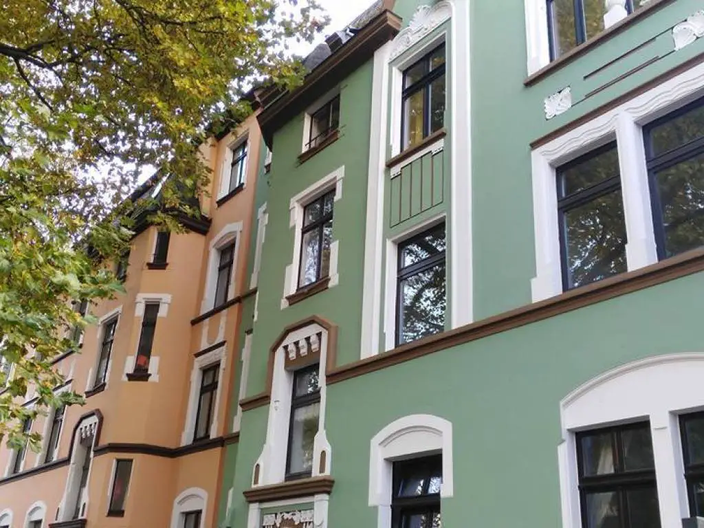 Fassade FriedrichEbertStraße -- Schöne 1-Zimmer-Wohnung in Gründerzeitensemble direkt an der Wupper