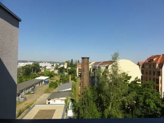 Blick von Terrasse 2 -- Über den Dächern der Stadt! - Exklusive Ausstattung im klimatisierten Dachgeschoss! - Erstbezug!