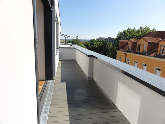 Terrasse 1 -- Über den Dächern der Stadt! - Exklusive Ausstattung im klimatisierten Dachgeschoss! - Erstbezug!