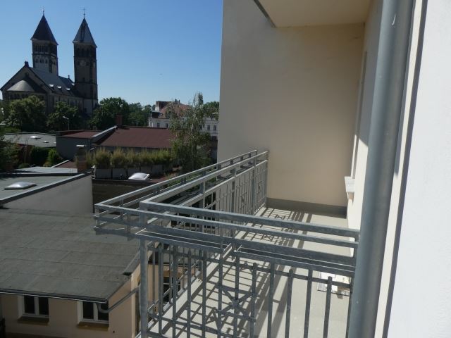sonniger Balkon -- Großzügig Wohnen mit Balkon in Kleinzschocher-neu renoviert!