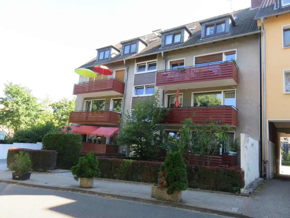 IMG_0001 -- Ansprechende 2,5-Zimmer-Wohnung mit Balkon in Essen