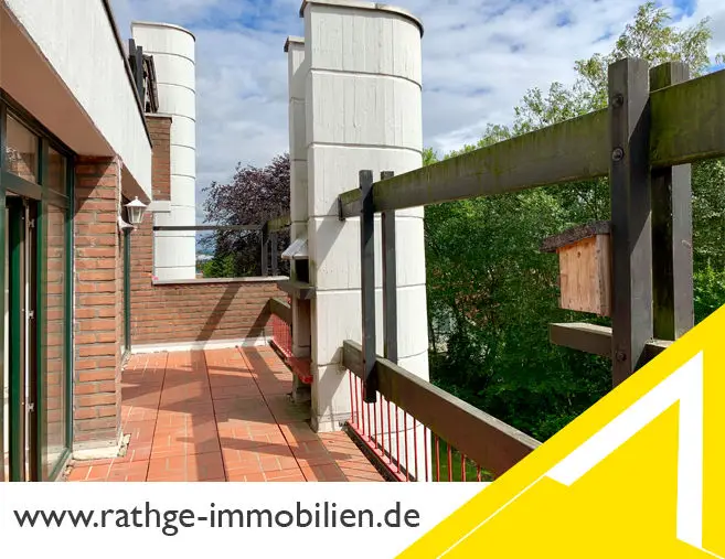 Titelbild -- Geesthacht: Top modernisierte Wohnung mit Balkon!