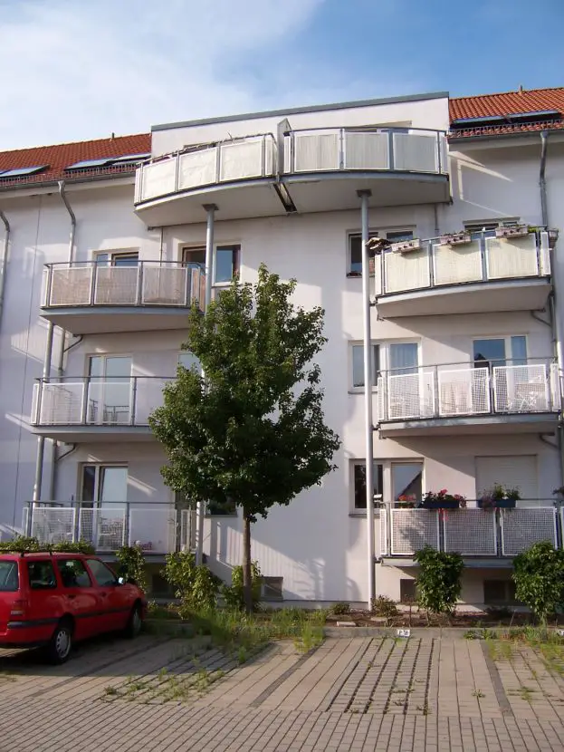 Außenansicht -- Attraktive Dachgeschosswohnung in gepflegtem Wohnpark von Königs Wusterhausen