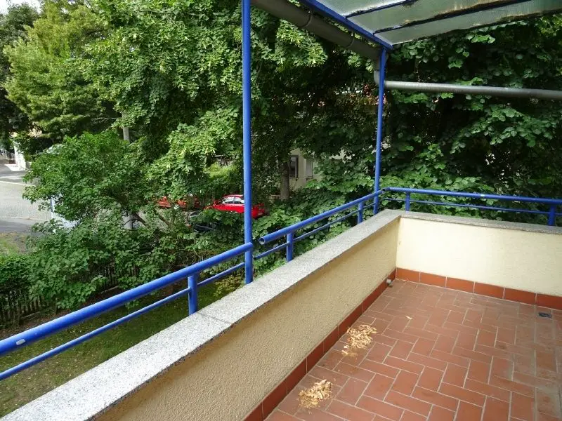Balkon -- Klotzsche - bezugsfertig! 2-Zi.-Wohnung mit Balkon & Stellplatz