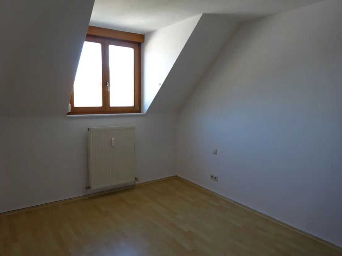 DSC08519 -- Schöne helle 3-Zimmer-Wohnung mit Balkon, 63m², in Karlsruhe-Durlach
