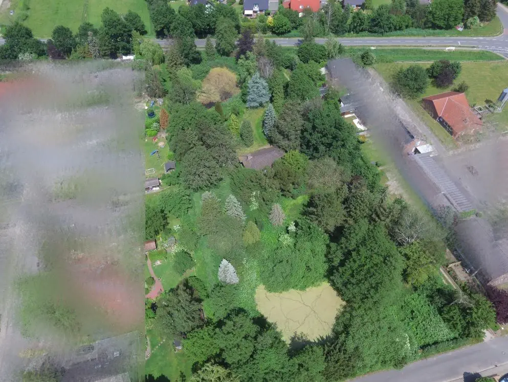 Foto Drohne l -- - Großes Baugrundstück in zentraler Lage von Hohnstorf - Provisionsfrei -