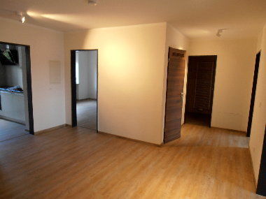 Diele -- WG´s aufgepasst! Moderne 3½-Zimmer-Wohnung in Regensburg Nähe Alex-Center