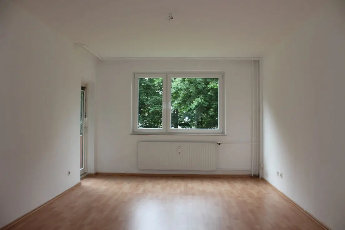 Beispielbild Wohnzimmer -- Gemütliche 3-Zimmer-Wohnung in Kiel/Mettenhof!