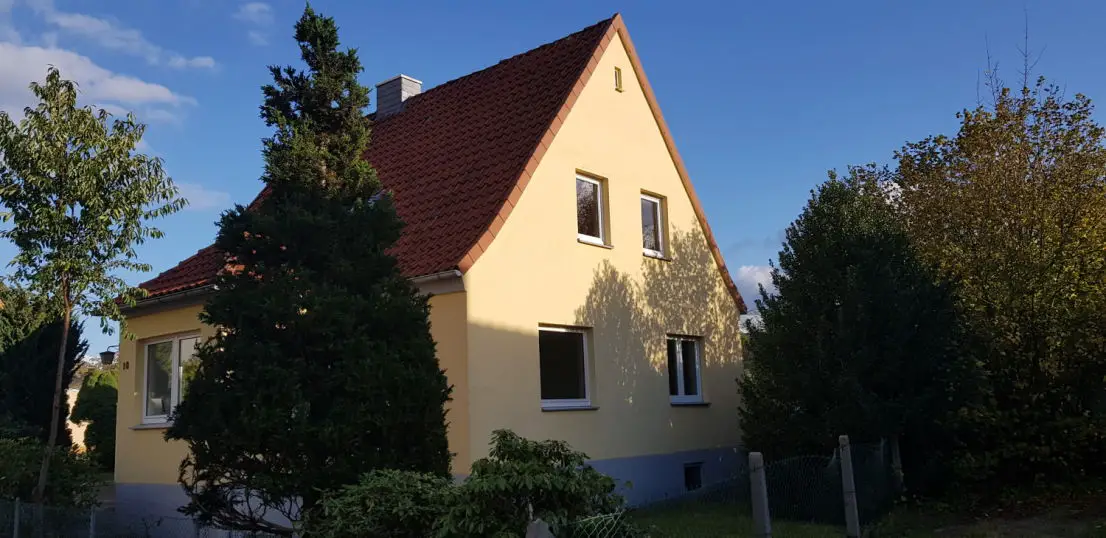Frontansicht -- Schönes Haus mit acht Zimmern in Gifhorn (Kreis), Müden (Aller)