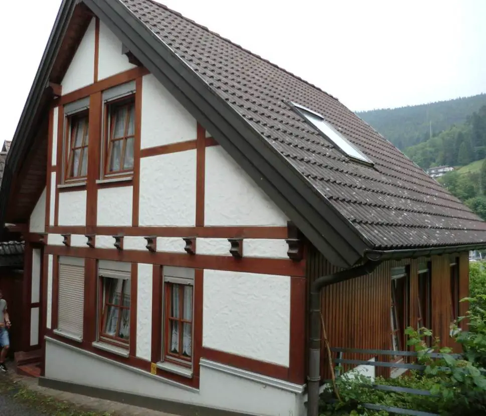1 -- Schönes, freistehendes Häuschen in Bad Wildbad
