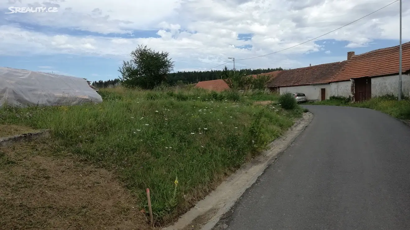 Prodej  stavebního pozemku 1 063 m², Štěkeň - část obce Nové Kestřany, okres Strakonice
