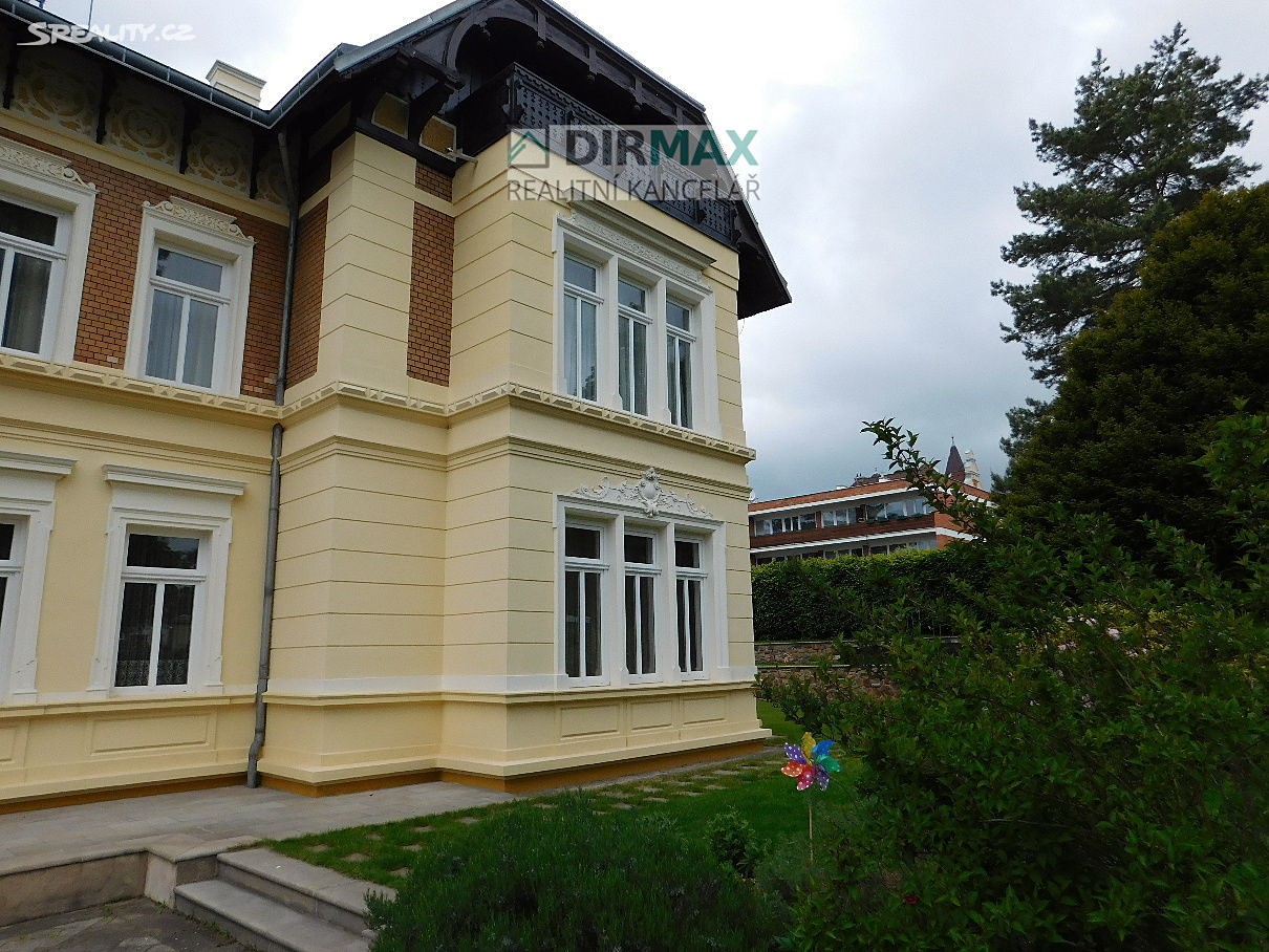 Prodej  vily 870 m², pozemek 1 702 m², ulice Karla Čapka, Teplice - část obce Teplice