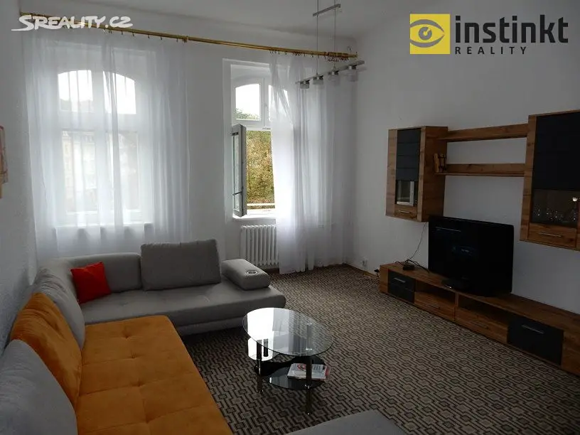 Pronájem bytu 3+1 96 m², nábřeží Jana Palacha, Karlovy Vary
