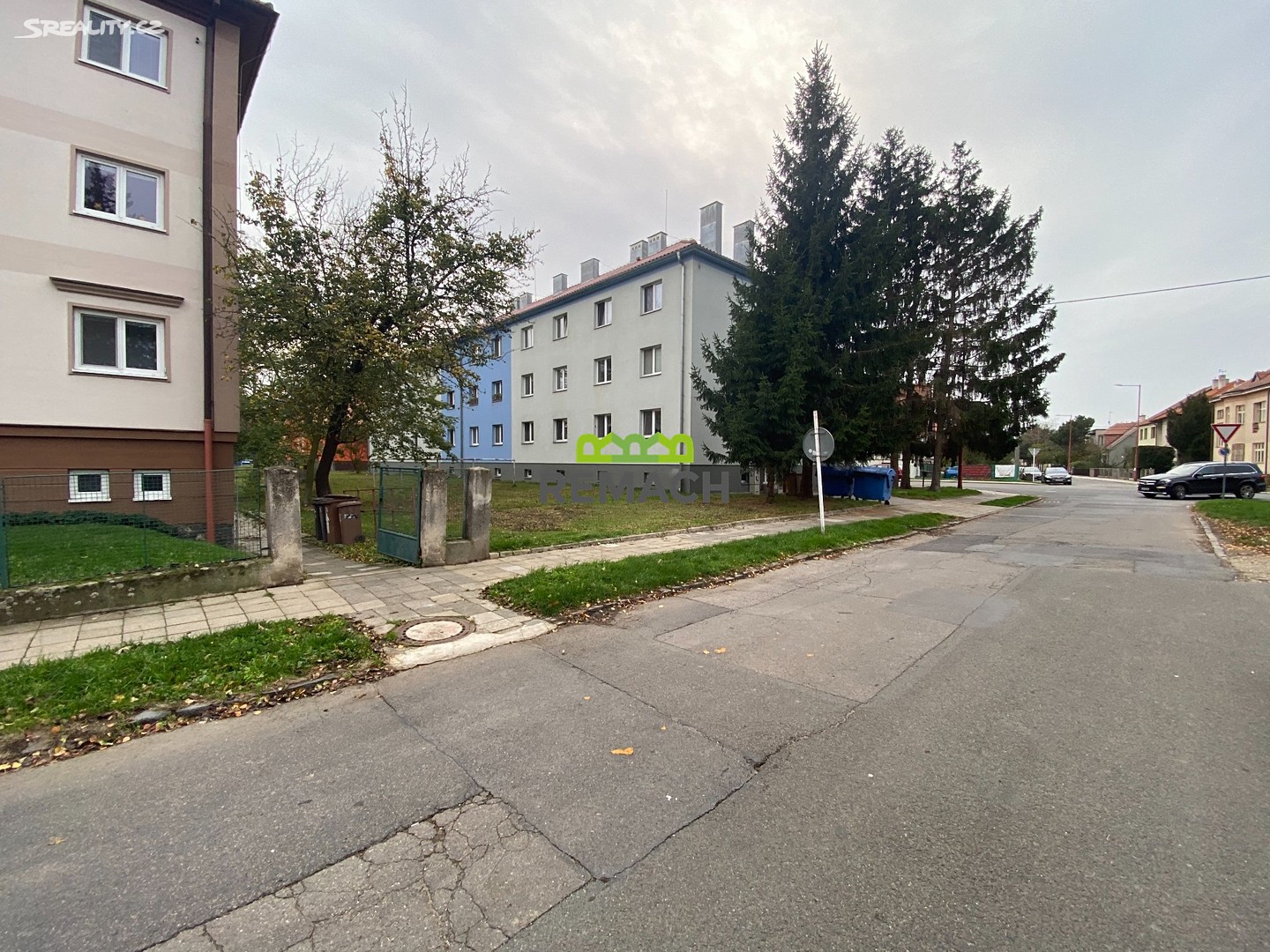Prodej  komerčního pozemku 371 m², Boženy Němcové, Uherské Hradiště