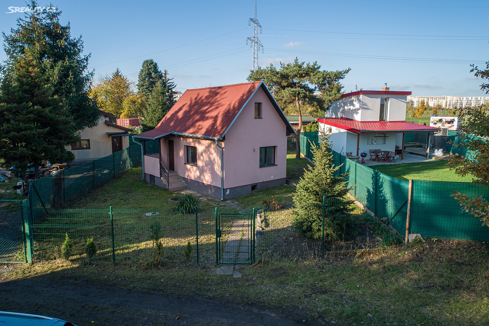 Prodej  chaty 53 m², pozemek 367 m², Madarova, Praha 9 - Dolní Počernice