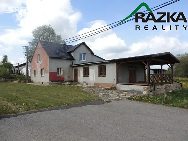 Prodej  rodinného domu 348 m², pozemek 2 225 m², Hošťka, okres Tachov