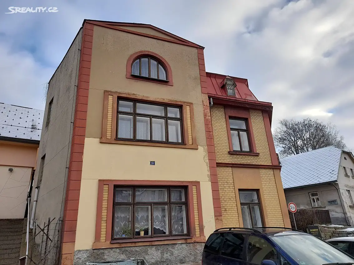 Prodej  rodinného domu 220 m², pozemek 110 m², Lomnice nad Popelkou, okres Semily