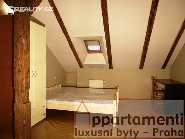 Prodej bytu 2+kk 87 m² (Mezonet), Plzeňská, Praha 5 - Smíchov