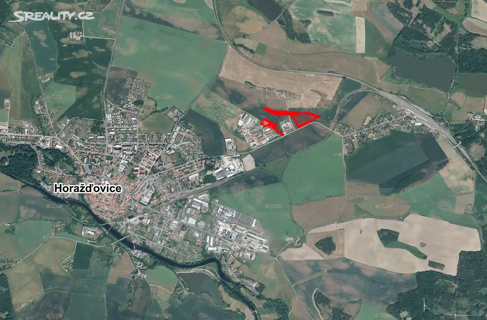 Prodej  komerčního pozemku 3 916 m², Horažďovice, okres Klatovy