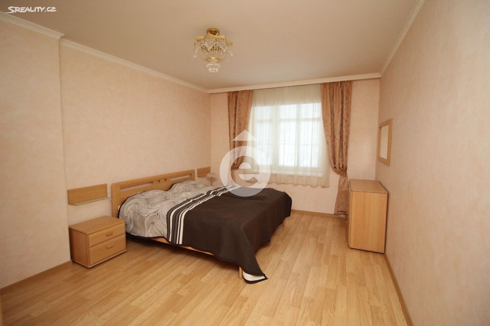 Prodej bytu 3+kk 91 m², nábřeží Jana Palacha, Karlovy Vary