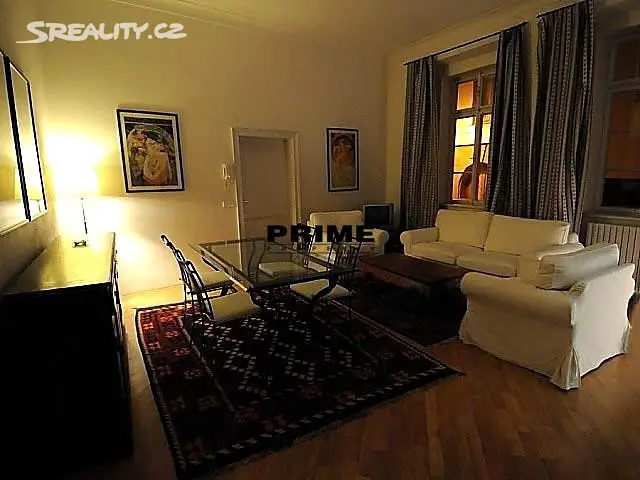 Pronájem bytu 2+1 73 m² (Mezonet), Vlašská, Praha 1 - Malá Strana