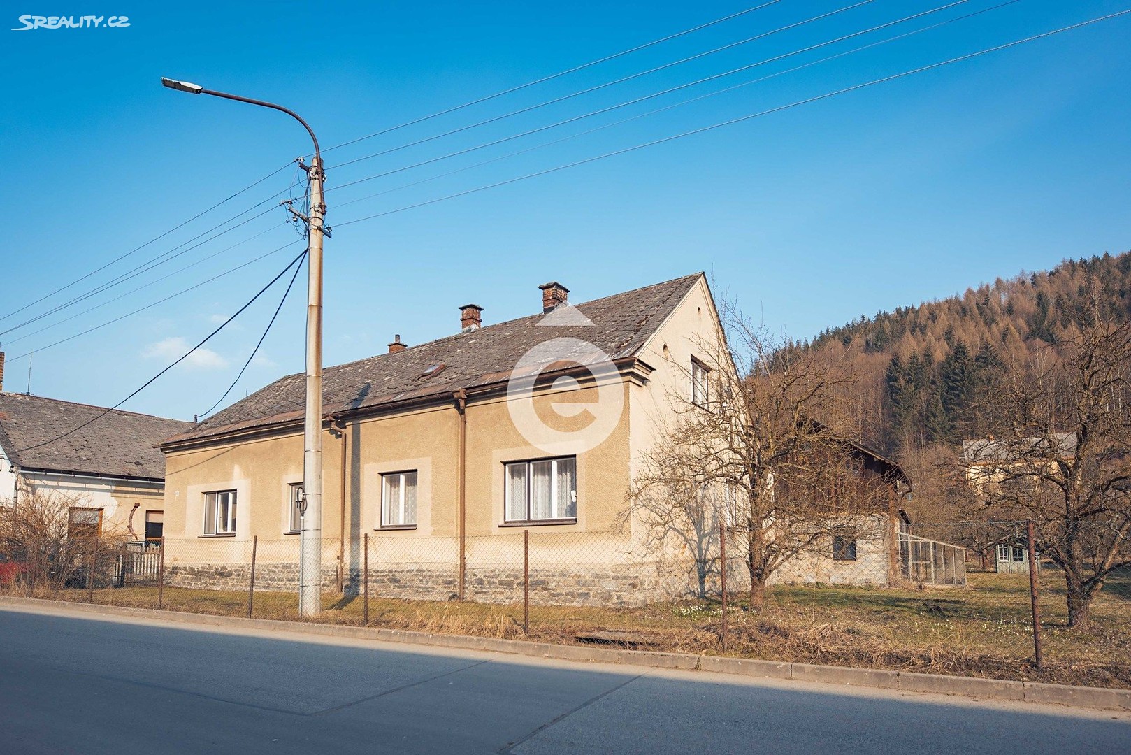 Prodej  rodinného domu 240 m², pozemek 3 323 m², Hanušovice, okres Šumperk