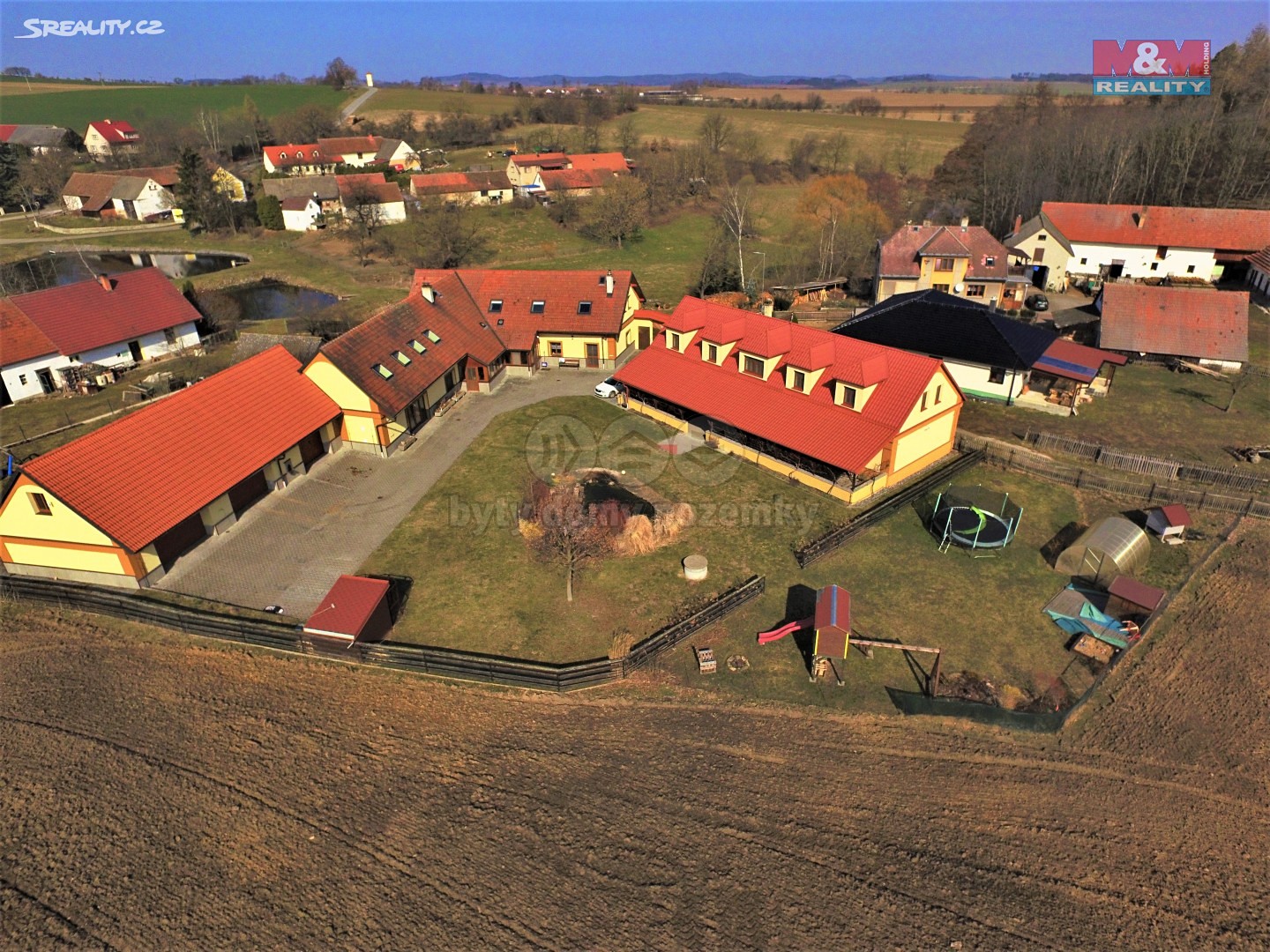 Prodej  zemědělské usedlosti 764 m², pozemek 3 206 m², Nová Ves u Mladé Vožice, okres Tábor