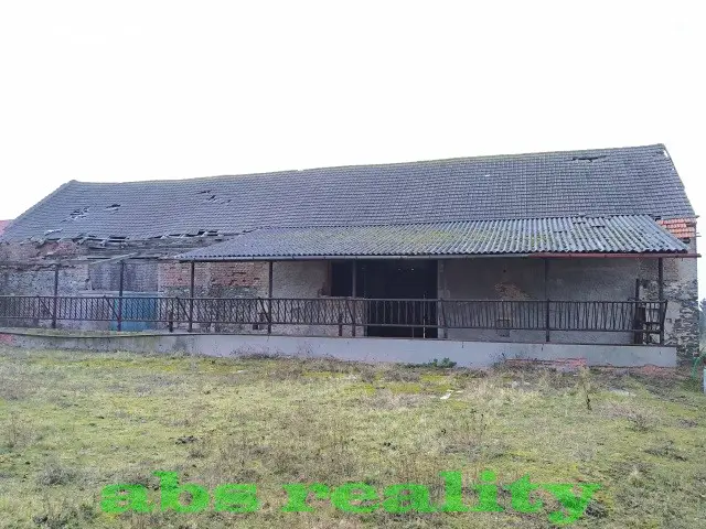 Prodej  stavebního pozemku 540 m², Dolní Chvatliny - Mančice, okres Kolín