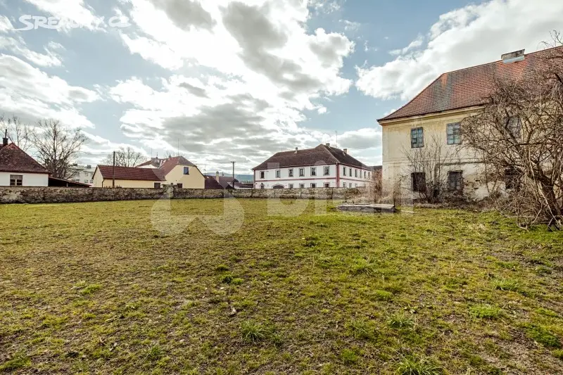 Prodej  stavebního pozemku 1 328 m², Strýčice, okres České Budějovice