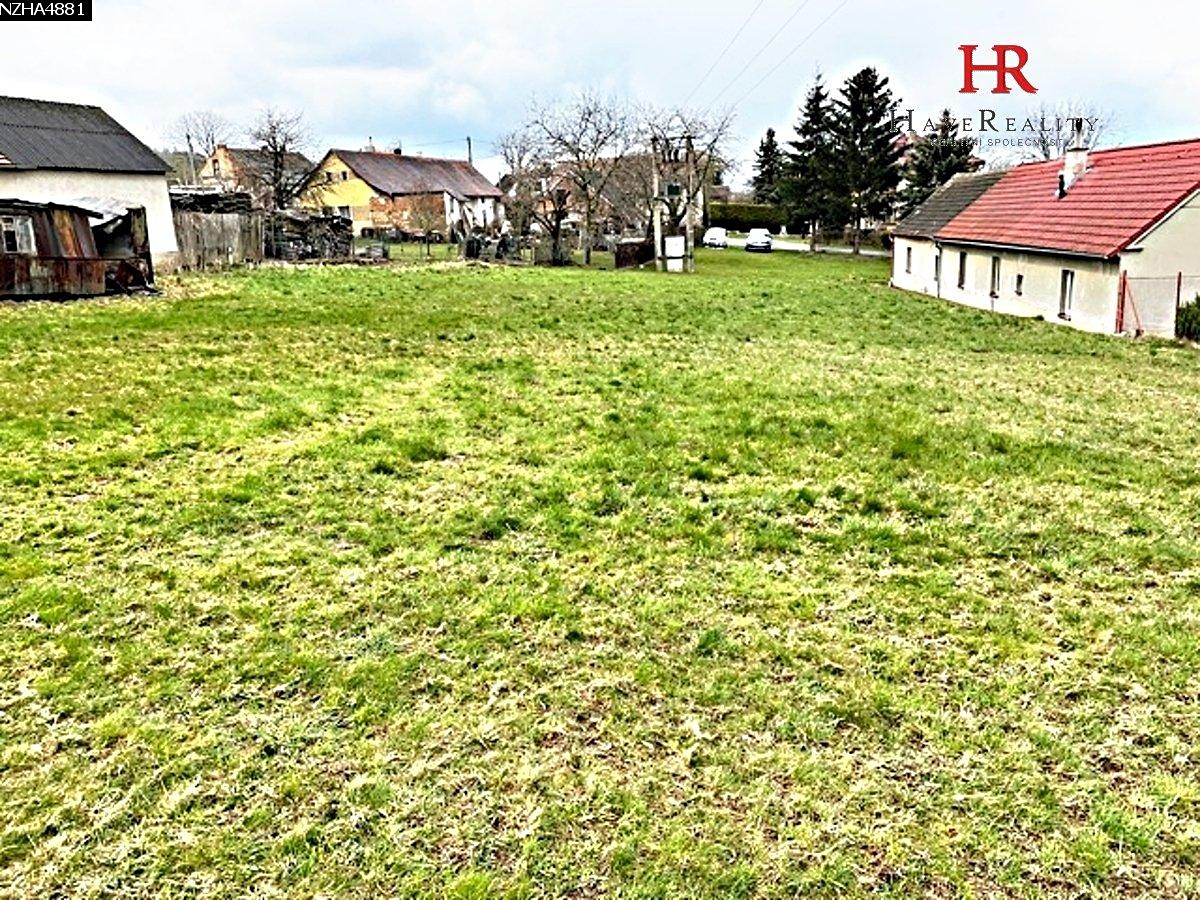 Prodej  stavebního pozemku 1 400 m², Vlašim - Bolina, okres Benešov