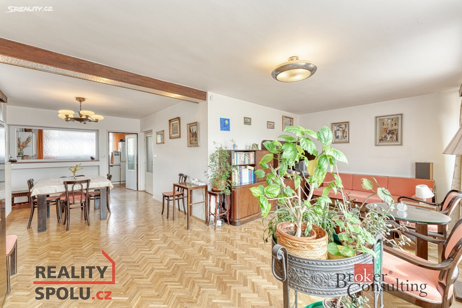 Prodej  rodinného domu 536 m², pozemek 647 m², Praha