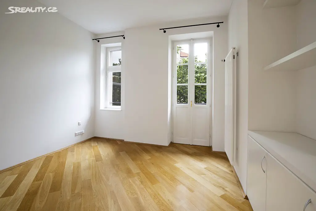 Pronájem bytu 4+1 116 m², Hořejší nábřeží, Praha 5 - Smíchov