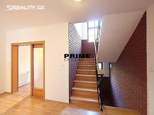 Pronájem  rodinného domu 330 m², pozemek 767 m², Nové domy, Praha 6 - Přední Kopanina