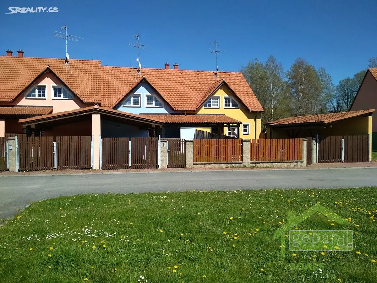 Pronájem  rodinného domu 114 m², pozemek 176 m², Frymburk, okres Český Krumlov