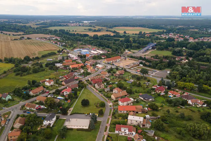 Valy, Pardubice