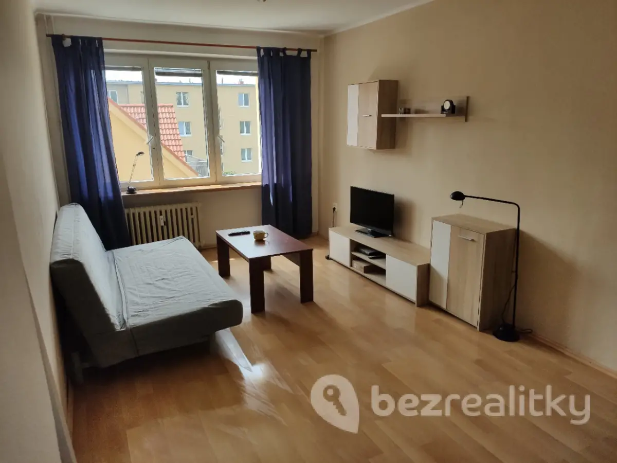 Pronájem bytu 2+kk 54 m², Mochovská, Praha - Hloubětín, Praha, náhled. č. 1