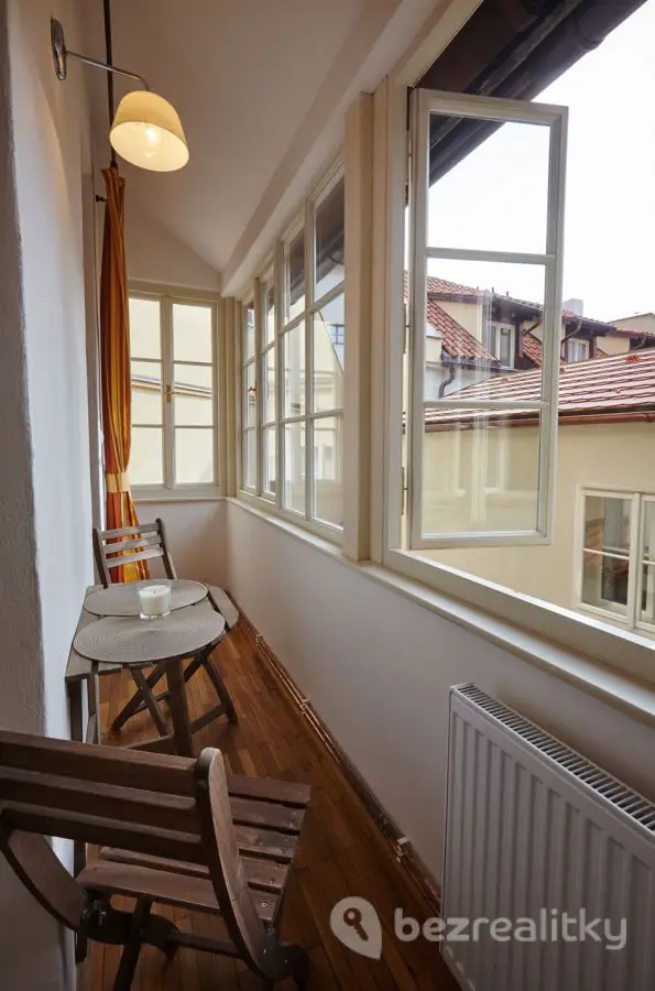 Pronájem bytu 1+kk 35 m², Míšeňská, Praha - Malá Strana, Praha, náhled. č. 4